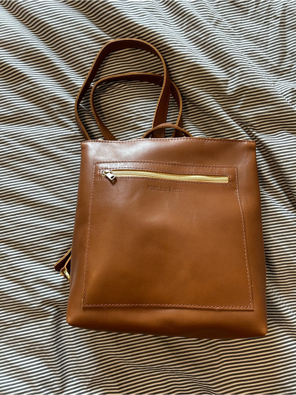 Portland Leather Tote Backpack - Picture 8 of 9